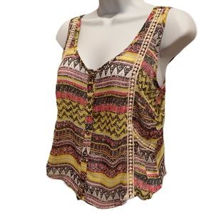 Lush‎ tank top